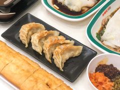-禾师兄·布拉肠(一德路店)