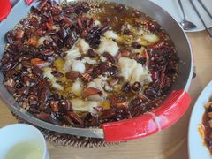 -渝信川菜 · 川味家常菜(财富购物中心店)