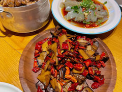 -隔壁老王·家常云南菜(花巷店)