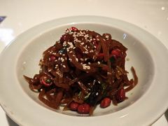 -红樱桃·欢乐餐厅(太原里店)