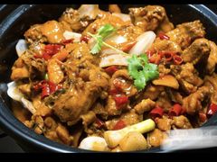 麻辣鸡煲-川湘记