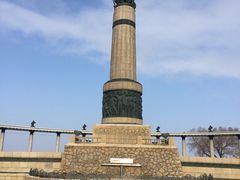 -人民防洪胜利纪念塔