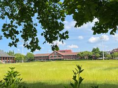 -上海德威外籍人员子女学校(浦东校区)