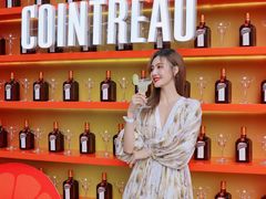 -深圳皇庭V酒店