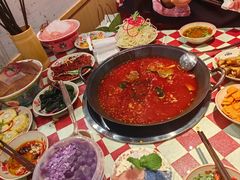 -赵美丽重庆火锅(西安直营总店)