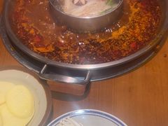 -巴隆门重庆老火锅(太湖路店)