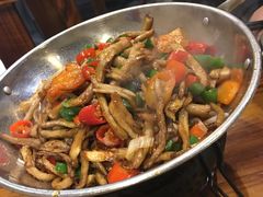 -雪乡阁东北农家菜(颛桥约好休闲街店)