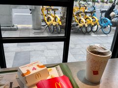 -麦当劳(静安寺店)