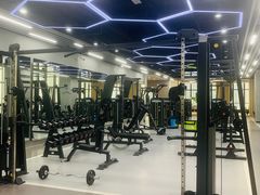 -跃动游泳健身俱乐部(新华传媒店)