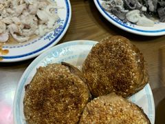 烧饼夹烧牛羊肉-老爆肚满五香烧牛羊肉