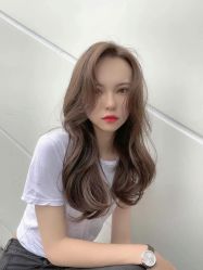 -洛施奇烫发染发沙龙