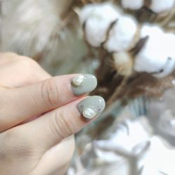 -花岐款式专研健康美甲沙龙