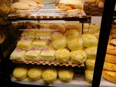 -Caidie Bakery采蝶轩(百越店)