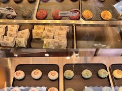 -嘉华鲜花饼·现烤(昆明老街店)