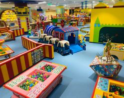 -meland亲子乐园·派对·研学(淄博万象汇店)