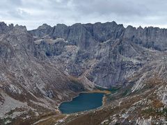 -莲宝叶则景区