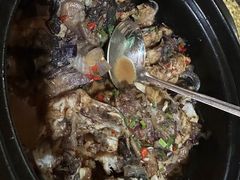 -乡巴佬鼎锅饭