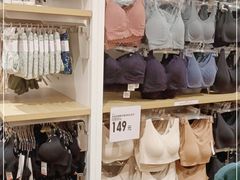 -优衣库(北京枫蓝国际广场店)