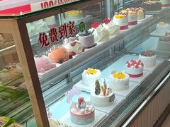 -绿姿鲜奶烘焙(世南西路店)