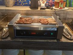 -宝利来国际大酒店-凤凰阁旋转餐厅