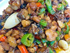 紫苏炒鸡-陈大锅·岳阳鱼馆·地道岳阳菜(美食街店)