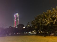 -万绿园