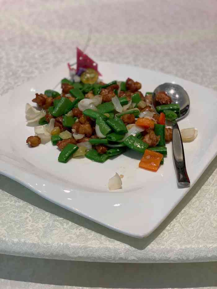 相思林金岛饭店(青山湖店)-"口味不错,适合南昌人的口味.环境的话,.