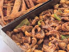 -老三李村河底戳子肉(总店)