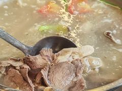 -老石黑山羊毛驴肉火锅(金凯广场店)