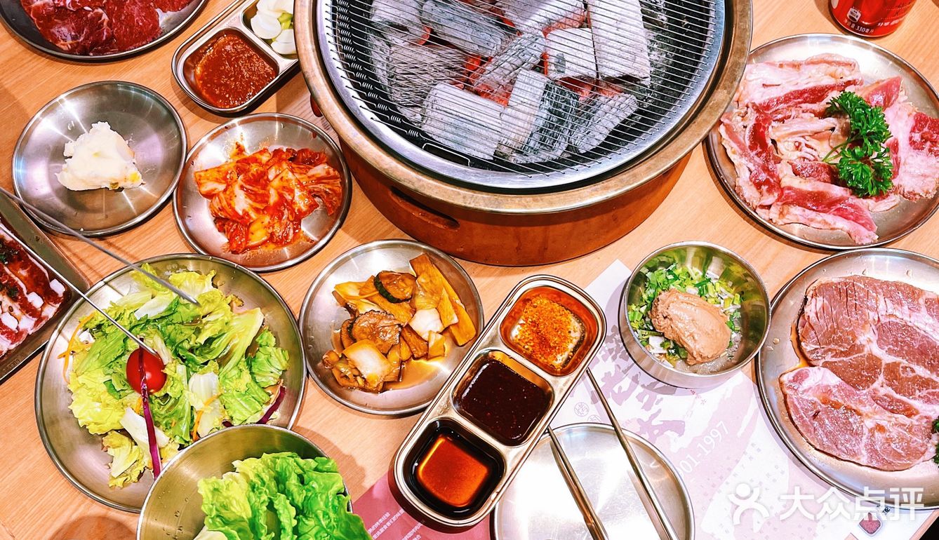 魔都美食，西塔老太太泥炉烤肉又开新店了！