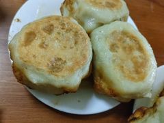 -宝瑞门钉肉饼店