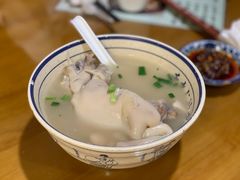 -易老妈蹄花.创于1935(总店)