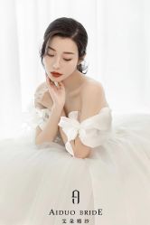 -艾朵婚纱