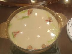 -天外天美食广场(哈尔滨路店)