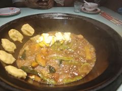 -鱼窝棚柴火铁锅炖(富山屯店)