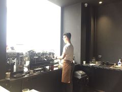 -UNI UNI(环亚凯瑟琳店)