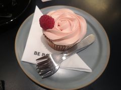 树莓杯子蛋糕-BE NORMAL CAFE(霞溪路店)