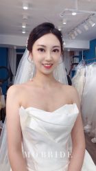-莫小姐婚纱