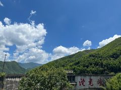 -平江沱龙峡漂流