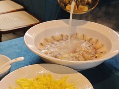 -龙桥私厨·姜花菊花过桥鱼·顺德菜(容桂店)