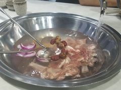 -东北农家院·铁锅炖(莘庄店)