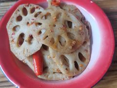 -老三样·美食研究中心(世贸路店)