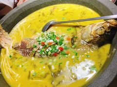 -小凤庭·地道湖北菜武昌鱼·藕汤(38年黄鹤楼店)