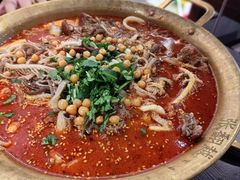 -张翻越·川渝冒菜·武汉黑鸭煲(城北万象城店)