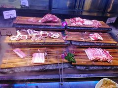 厚切黑猪梅花-盛江山自助料理(奥莱锦辉购物广场店)