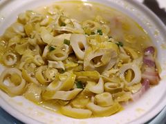 -松沪名灶·豆浆鱼头·新上海菜(飞航吾悦广场店)