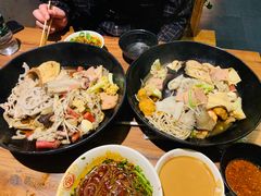 -万记麻辣烫国展总店