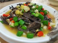 -邛海风味特色菜馆