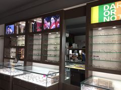 -视野联行眼镜蔡司·依视路官方授权店(顺城店)