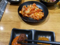 -肉甲韩国木炭烤肉(新壹街1店)